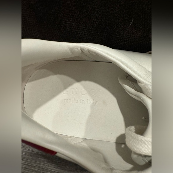 Men’s Gucci Sneakers - Picture 2 of 5